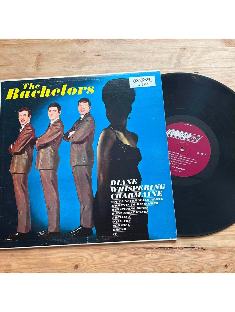 The Bachelors - Diane Whispering Charmaine 33rpm VG+ VR02